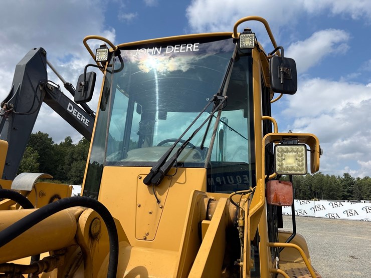 deere-444h-image-9