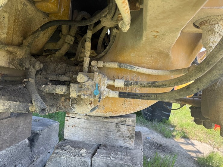 caterpillar-785b-image-15