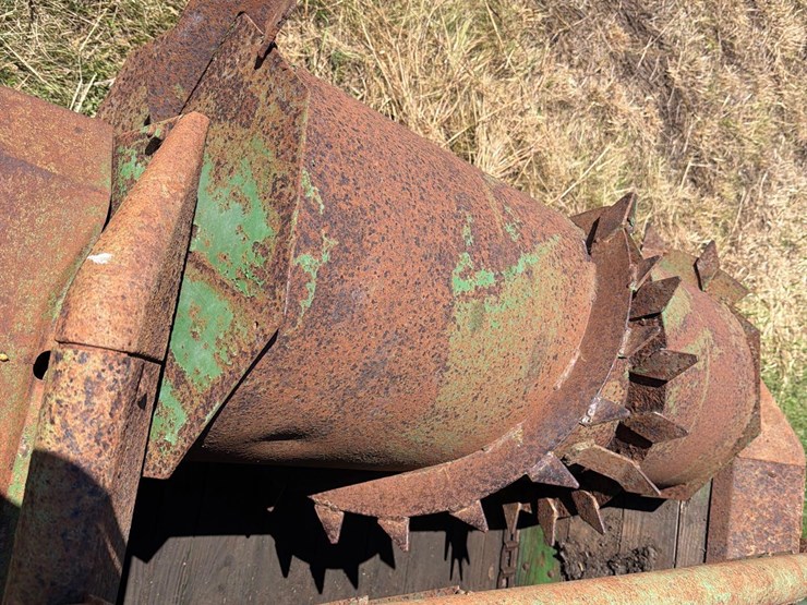 john-deere-40-image-16