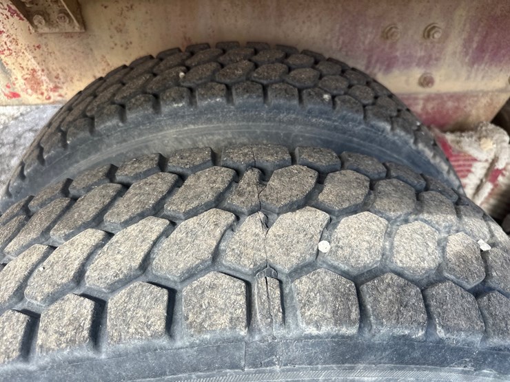 mack-rd690s-image-69