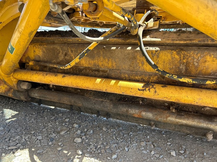 komatsu-gd650a-image-34