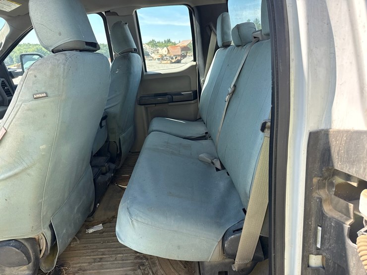 2017-ford-f250-image-46