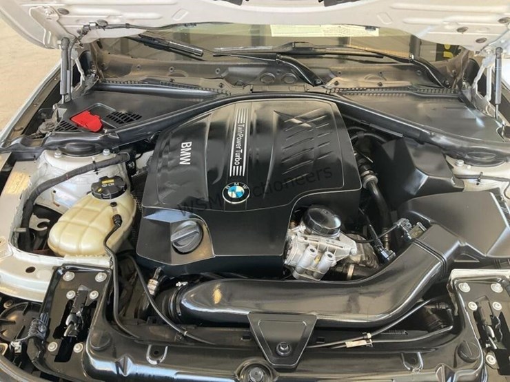 2015-bmw-435i-sdn-image-9
