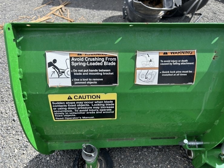john-deere-1025r-image-8