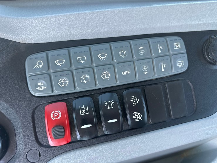 doosan-dd100-image-41