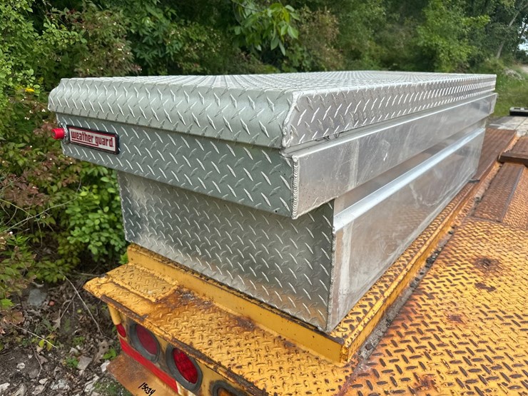 #2676-•-eager-beaver-tri-axle-lowboy-trailer-image-23