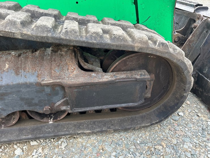 2017-bobcat-t550-image-57