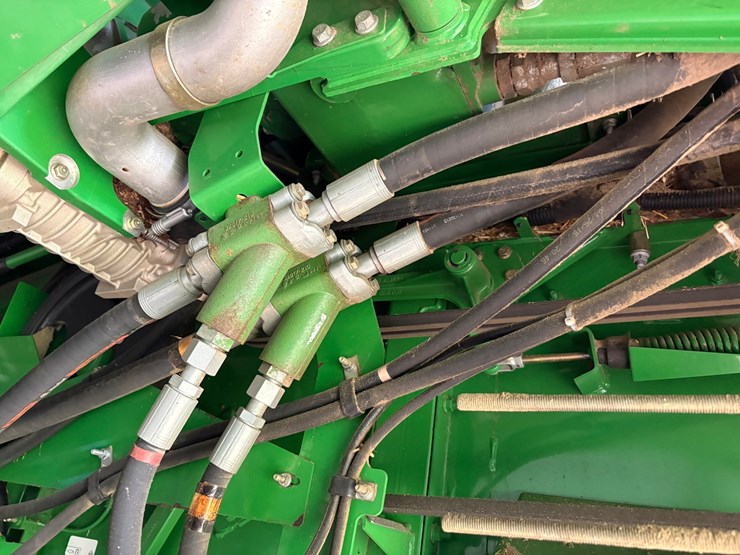 john-deere-s670-image-32