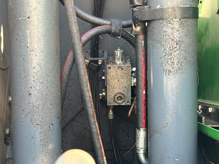 deere-803mh-image-46