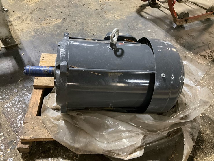 #434-•-dayton-3kx07g-7.5-hp-electric-motor-image-2