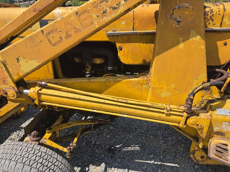 #61410-•-case-w-3-loader-backhoe-image-19