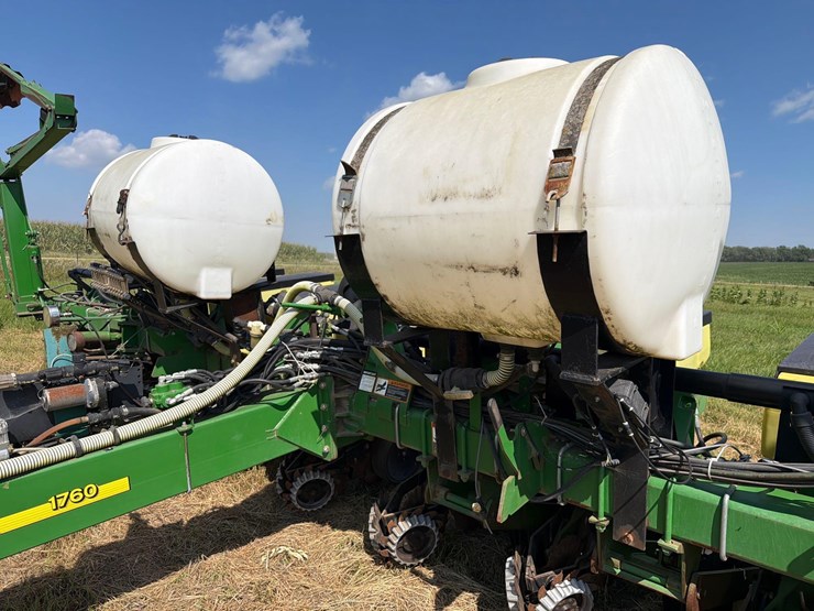 john-deere-1760-image-37