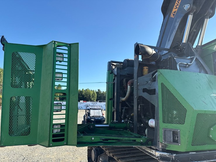 deere-803mh-image-47
