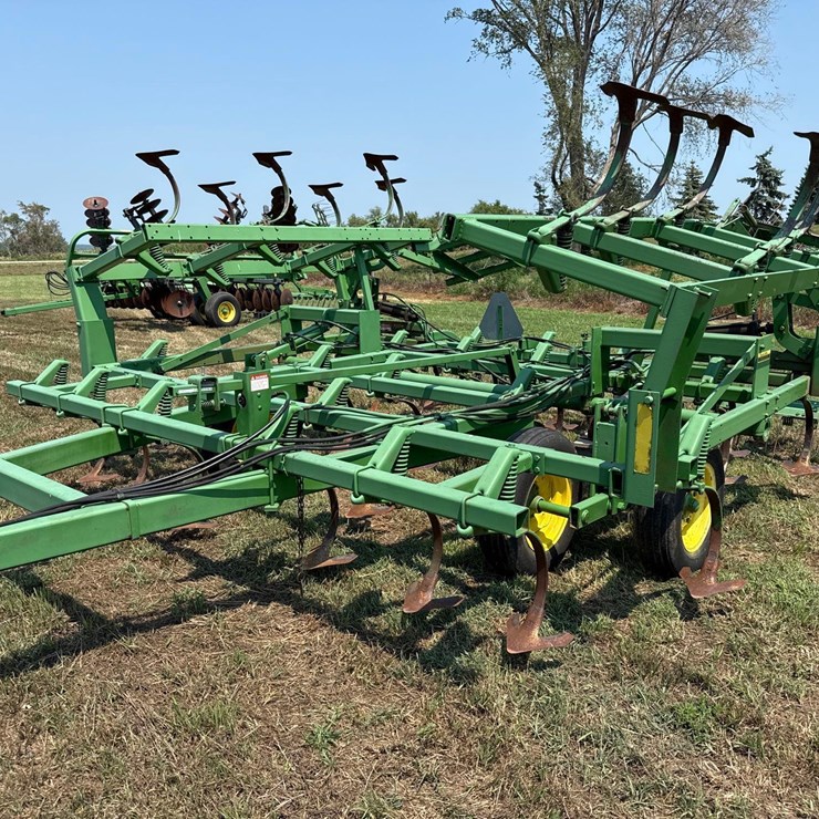 JOHN DEERE 960
