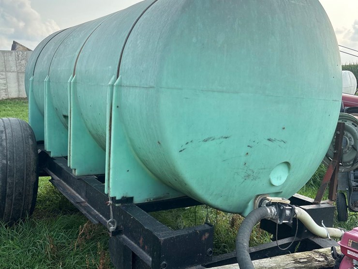 1500-gallon-portable-water-tank-trailer-w/-pump-image-24