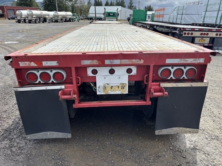 alloy-tri-axle-flatbed-pup-trailer-image-4