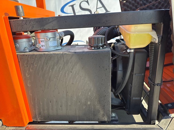 #61439-•-2013-optimas-t11-paver-laying-machine-image-31