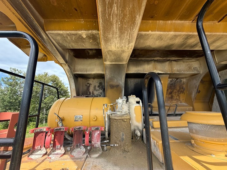 caterpillar-785b-image-130