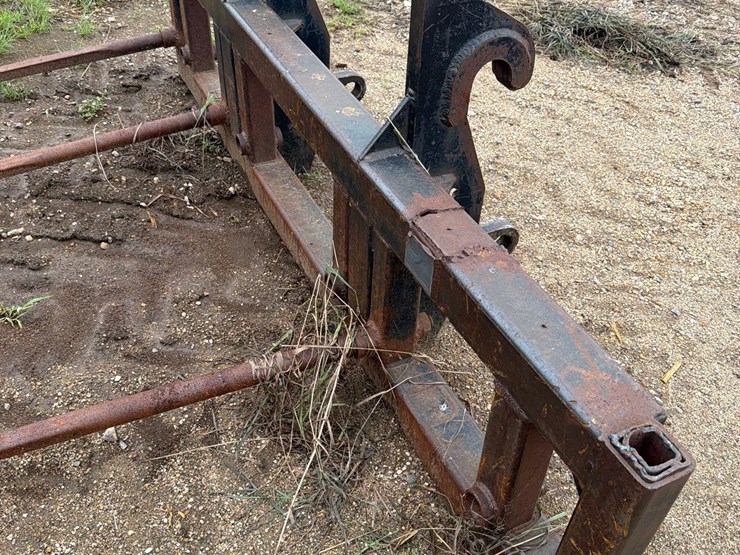 jrb-416-mount-4-prong-bale-spear-image-11
