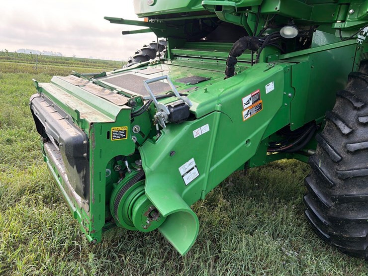 2013-john-deere-s660-image-40