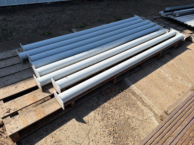 8-load-bearing-poles-image-1