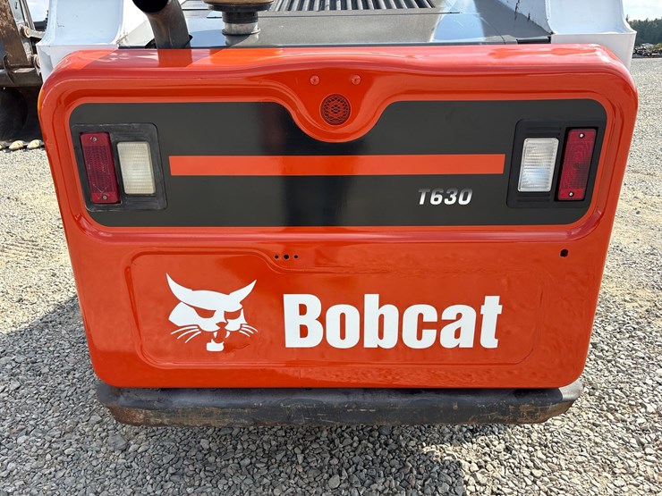 2016-bobcat-t630-image-13