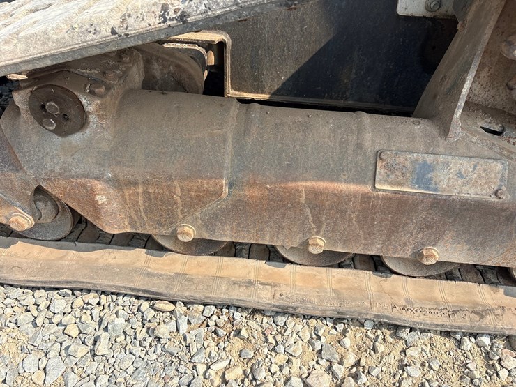 2018-bobcat-t870-image-59