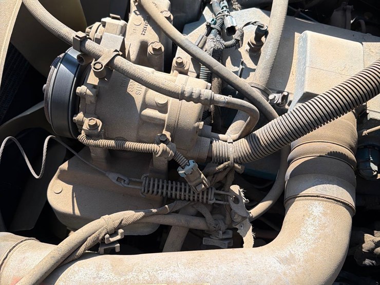 2003-international-durastar-4400-image-52