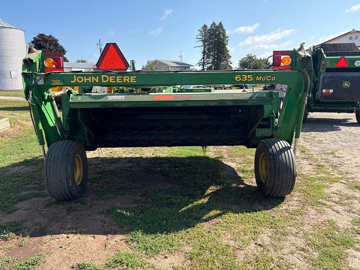 john-deere-635-image-4