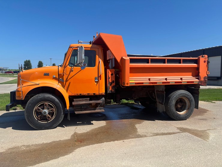 1997-international-4700-image-2