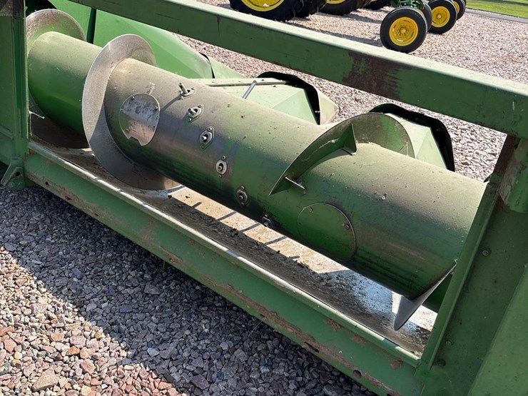 john-deere-454-image-15