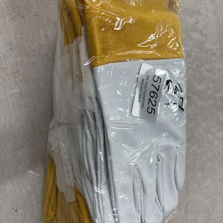 QTY (1) 12 PER PACK UNUSED LEATHER INDUSTRIAL WORK GLOVES