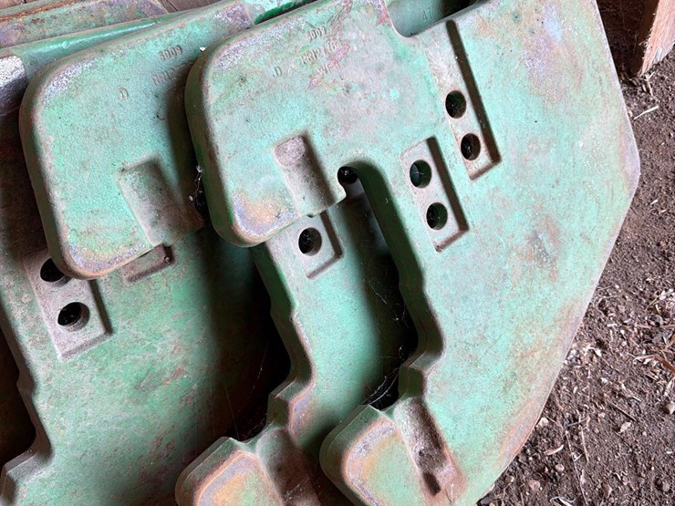 4-john-deere-suitcase-weights-image-4
