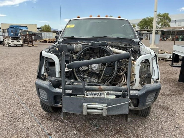 2011-ford-f350-image-2