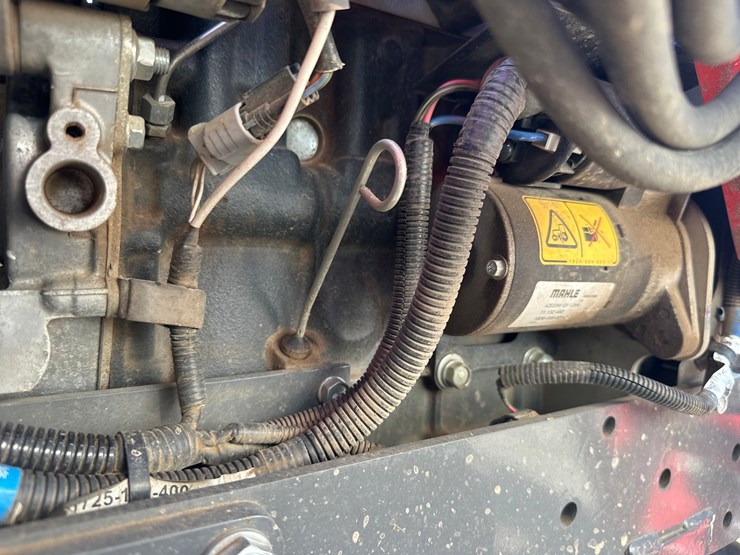 2021-massey-ferguson-1805-image-58