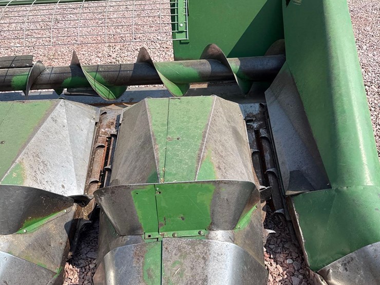 john-deere-444-image-7