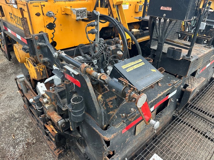 blaw-knox-pf3200-image-16