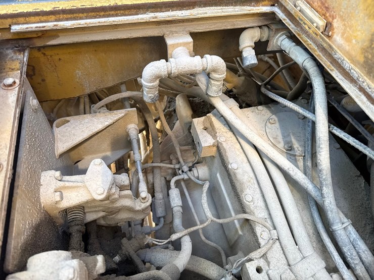 caterpillar-988-image-118