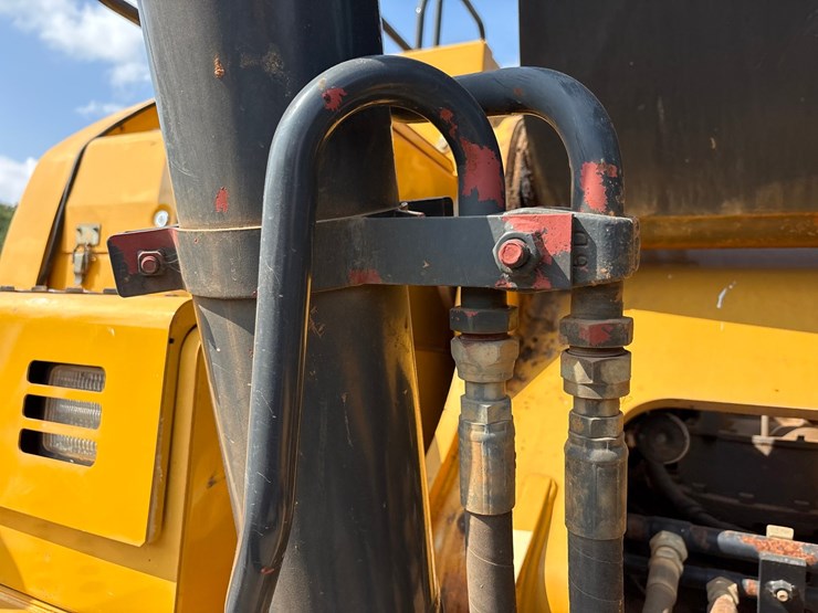 deere-250g-lc-image-59