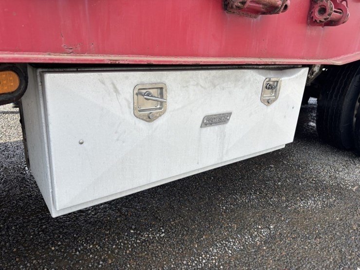 t/a-flatbed-trailer-image-20