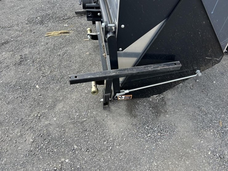 john-deere-1025r-image-7