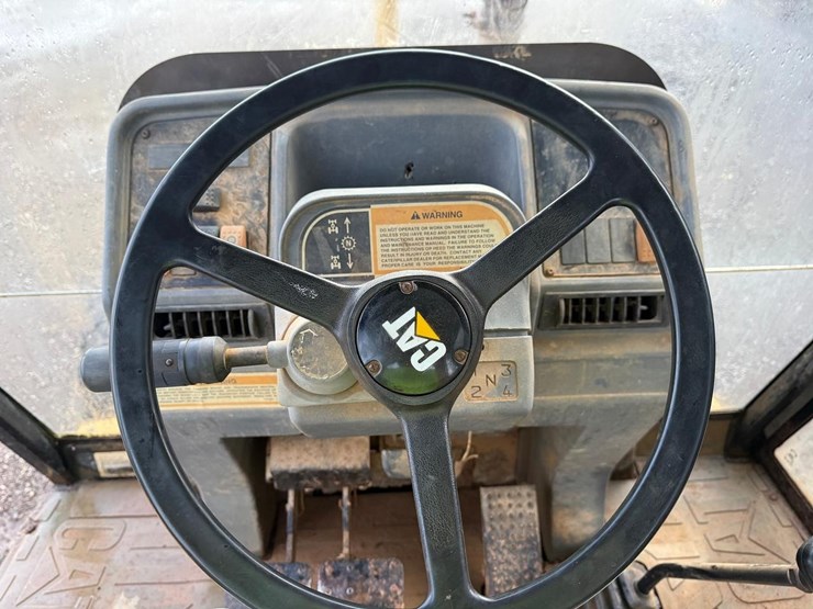 1998-caterpillar-416c-image-24