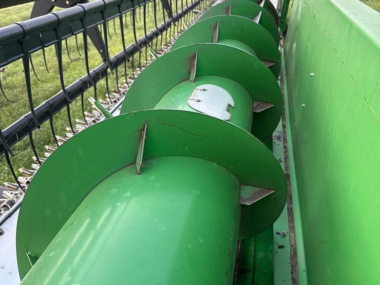 2009-john-deere-635f-image-23
