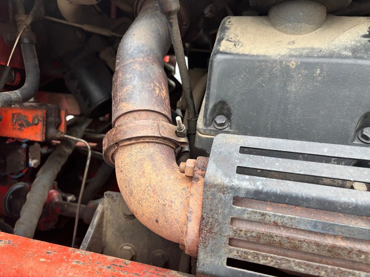 1983-massey-ferguson-4900-image-37