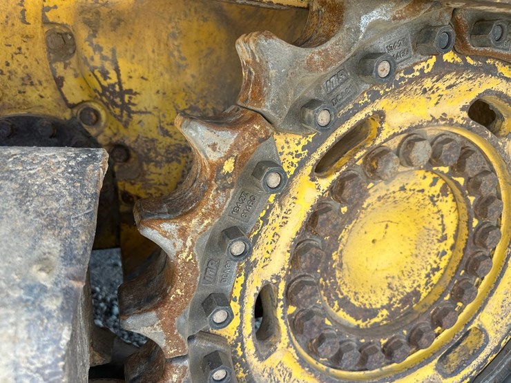 #61443-•-komatsu-61px-15-dozer-image-65