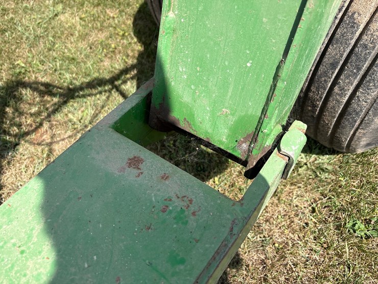 john-deere-1590-image-9