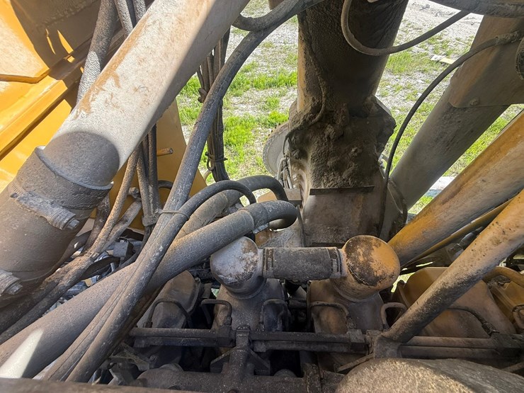 caterpillar-785b-image-95