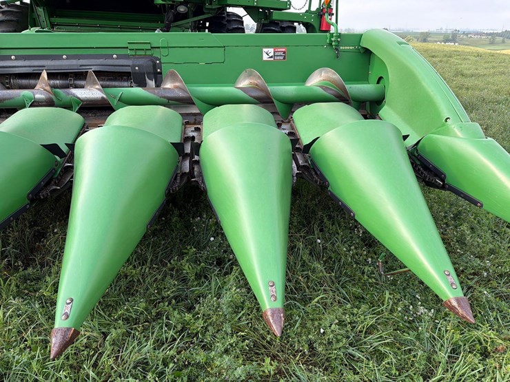 2009-john-deere-608c-image-43
