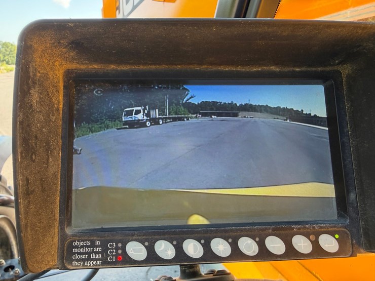 2024-jcb-509-42-image-58