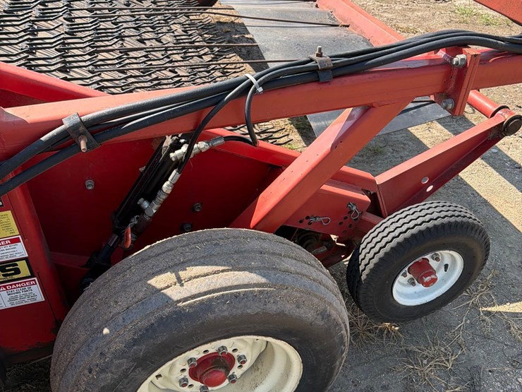 h&s-9ft-hay-merger-image-25